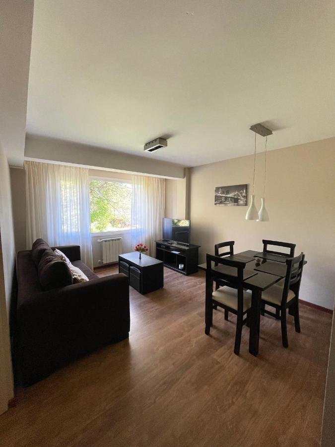 Apartamento Centrico, Ideal P/ Pareja De Viajeros Apartment San Carlos de Bariloche Luaran gambar