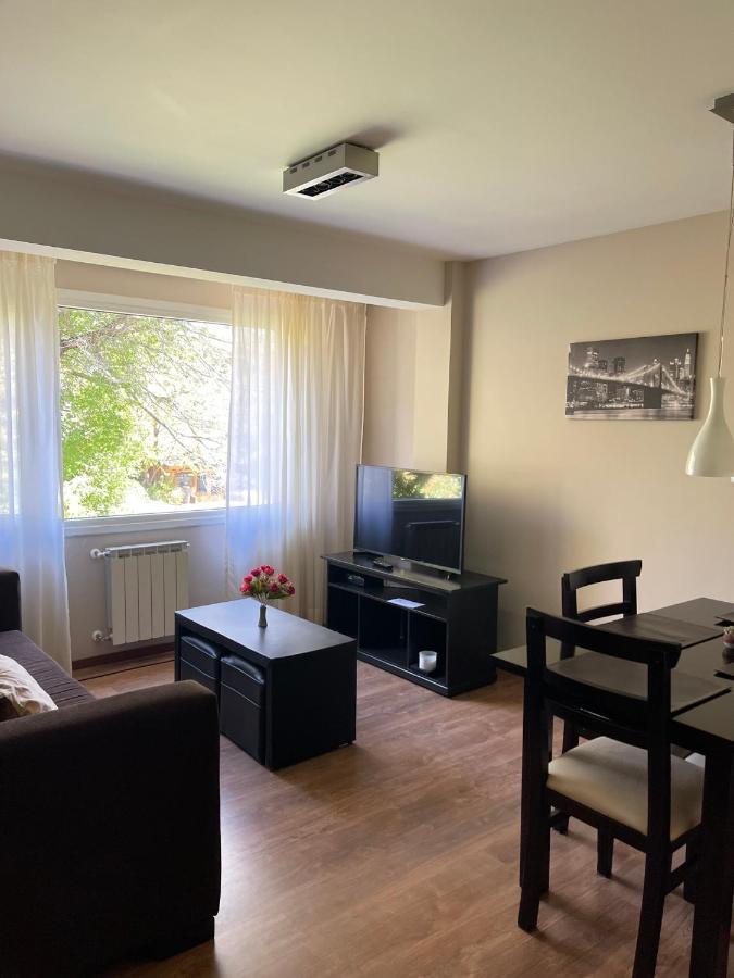 Apartamento Centrico, Ideal P/ Pareja De Viajeros Apartment San Carlos de Bariloche Luaran gambar